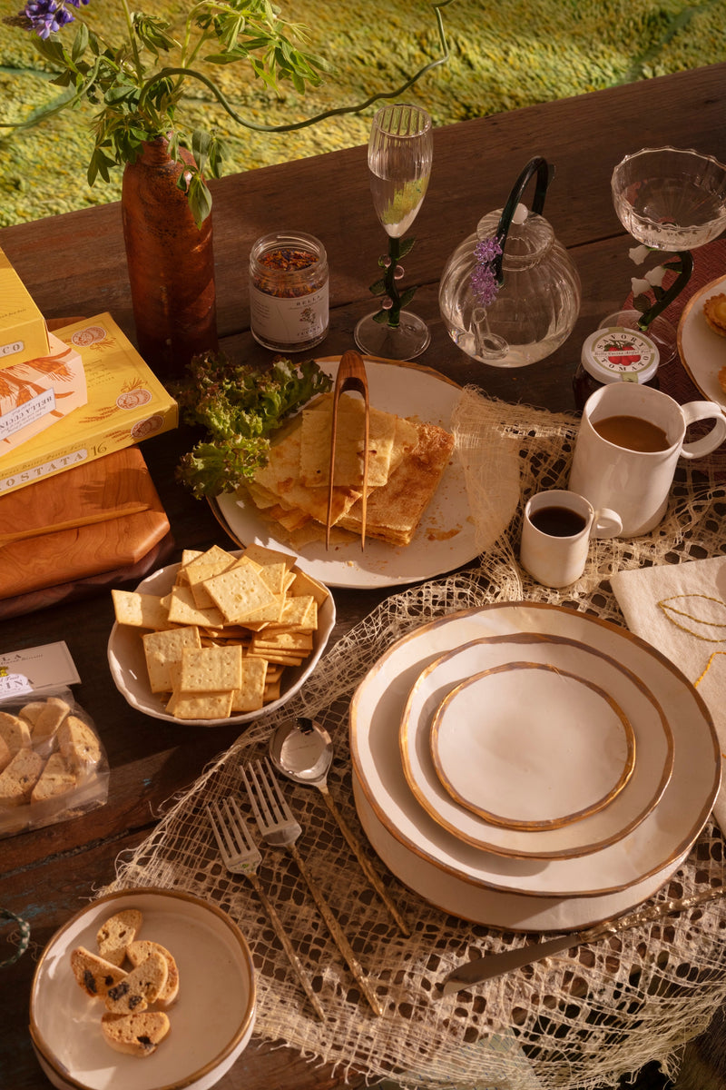 Jan Burtz Dinnerware