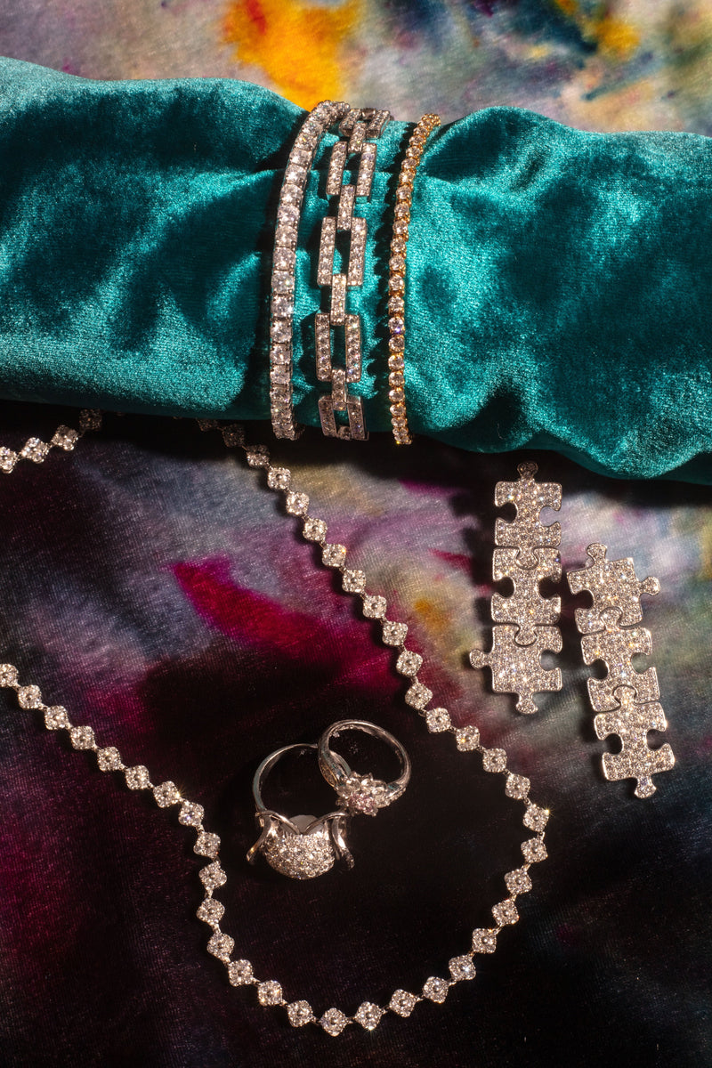 abcVintage Jewelry