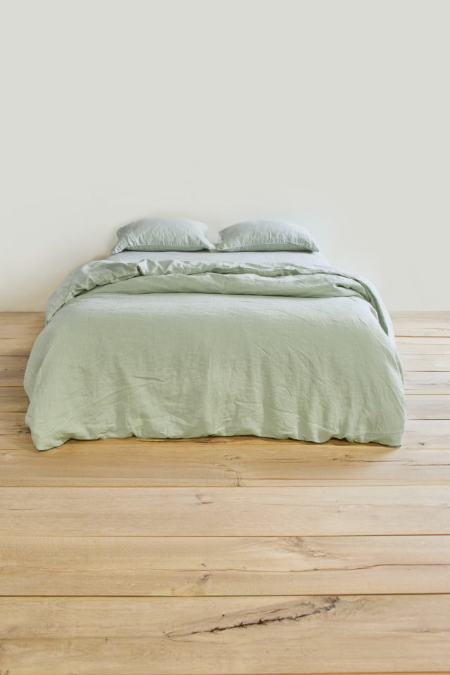 Simple by Hawkins New York