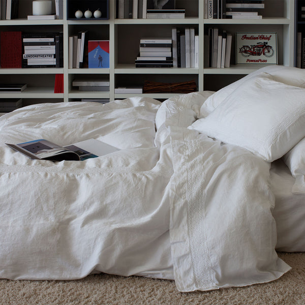 Viola Lace Sheets & Pillowcases, White Flat Sheet / King / White