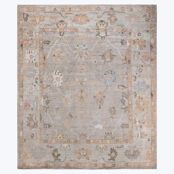 IVORY TRADITIONAL WOOL RUG - 8' 5" x 10'