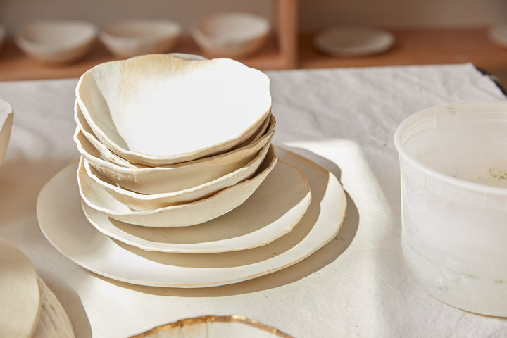 Jan Burtz Dinnerware & Tableware