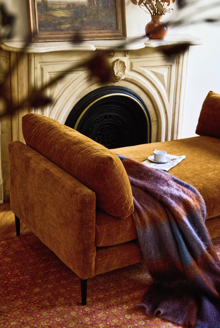 In-Stock Accent & Lounge Chairs