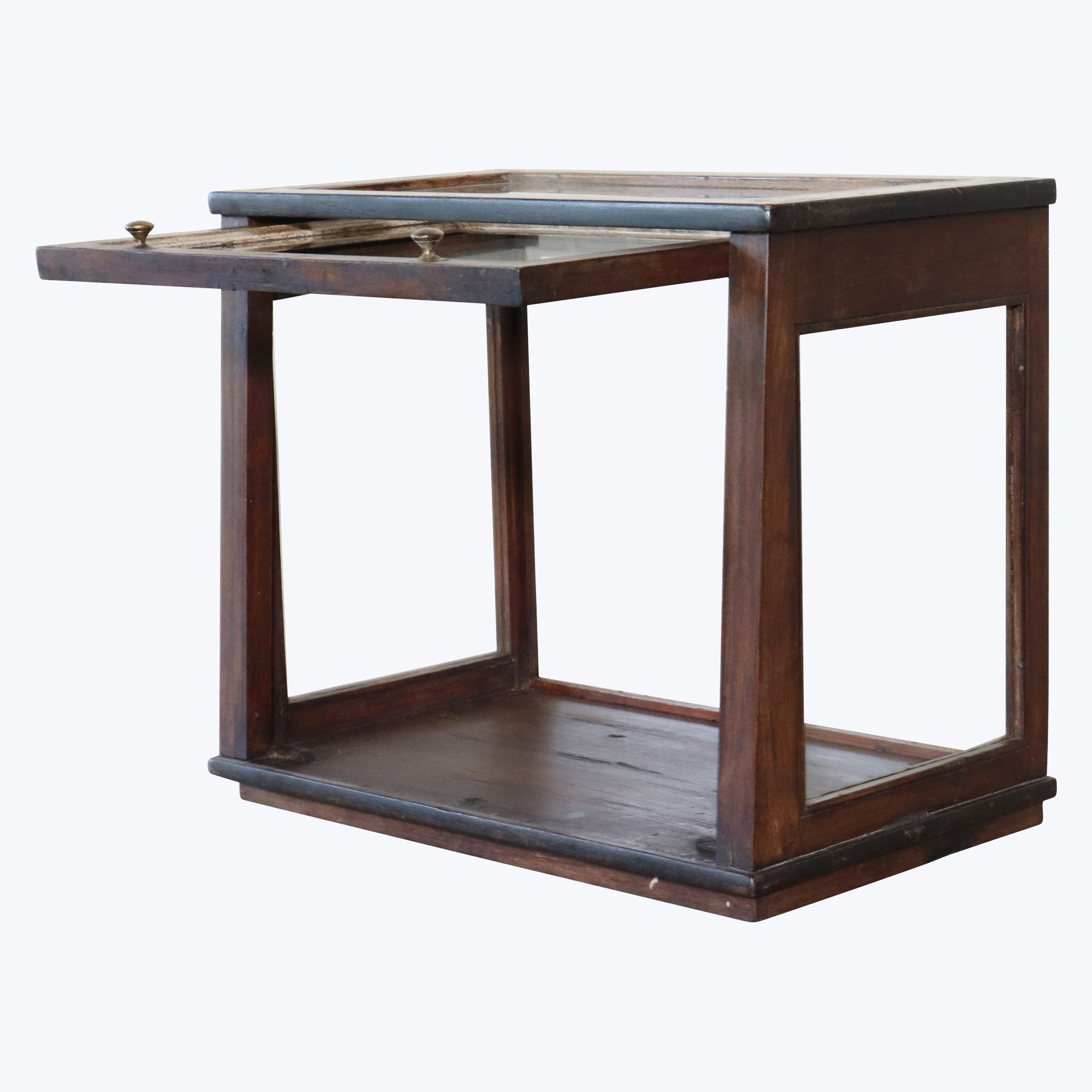 Vintage Wood Showcase - Thumbnail 4