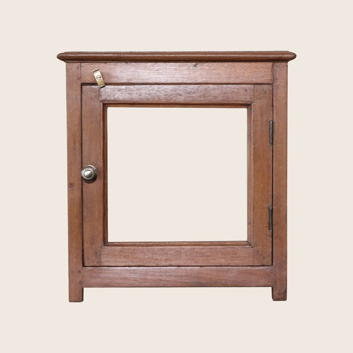 Vintage Wood Showcase