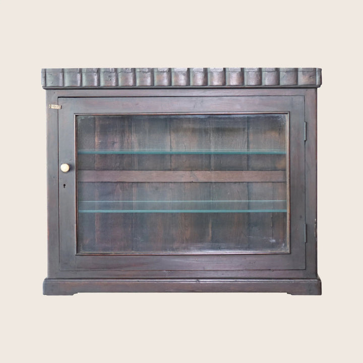Vintage Showcase