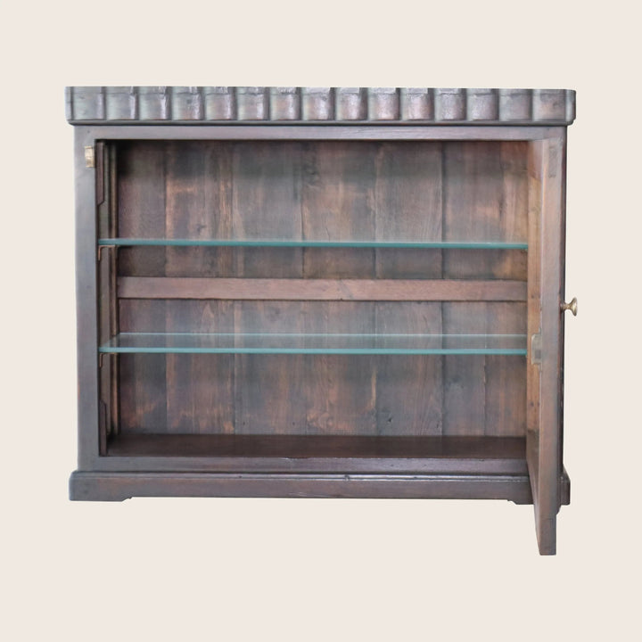 Vintage Showcase