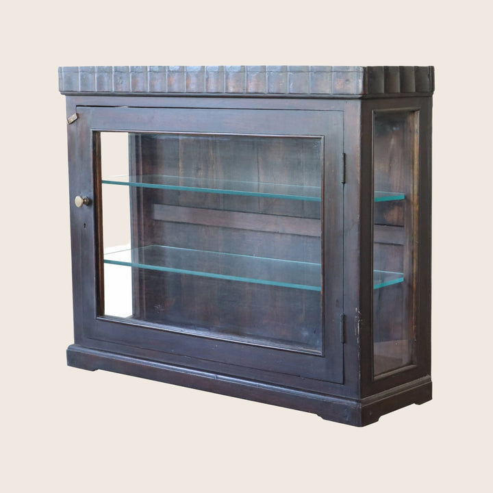 Vintage Showcase