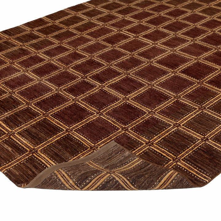 Brown Traditional Wool Rug - 7'10" x 9'3" Default Title