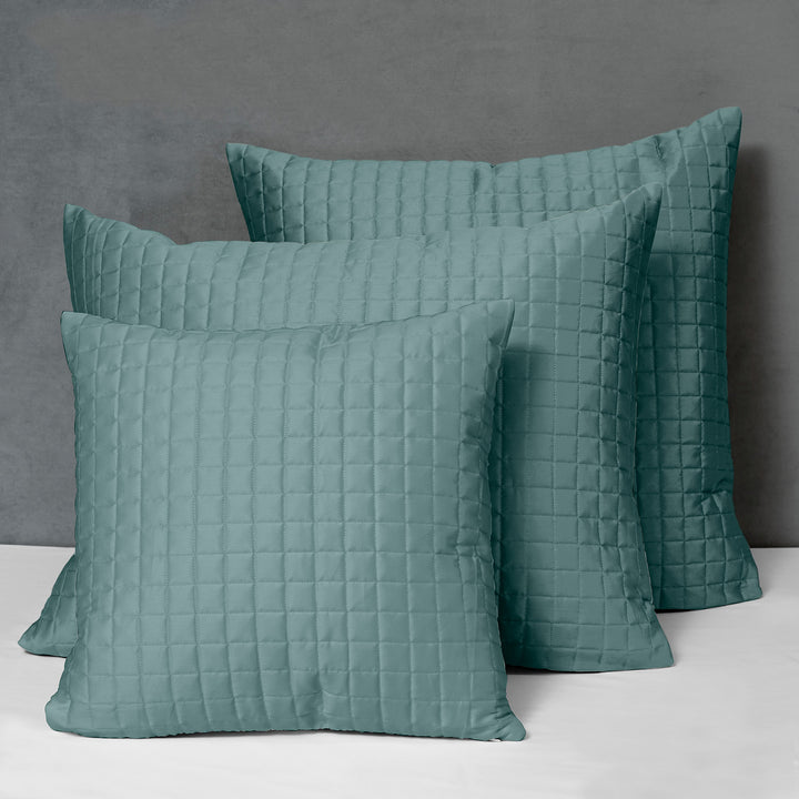 Masaccio Quilted Sham King / Wilton Blue
