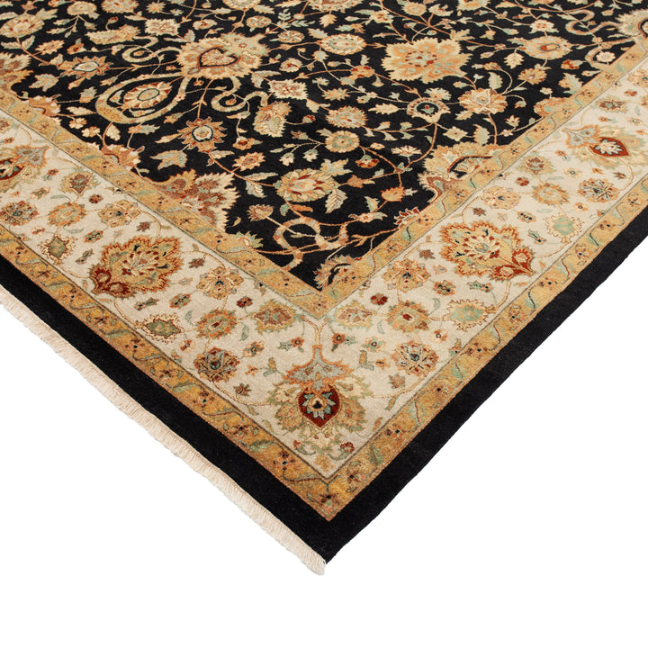 Traditional Wool Rug - 09'10" x 13'06"2