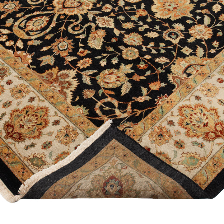 Traditional Wool Rug - 09'10" x 13'06"2