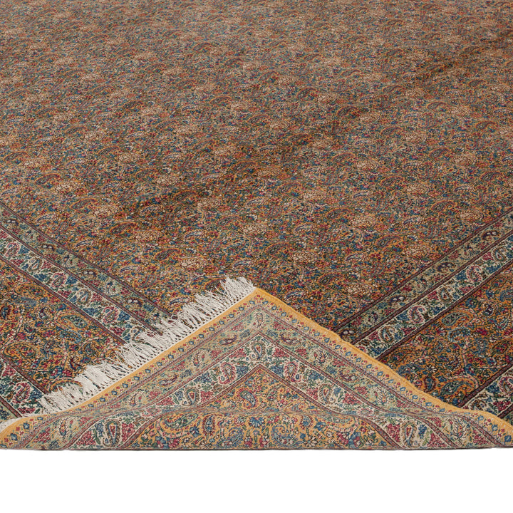 Gold Vintage Traditional Wool Rug - 11' x 17'