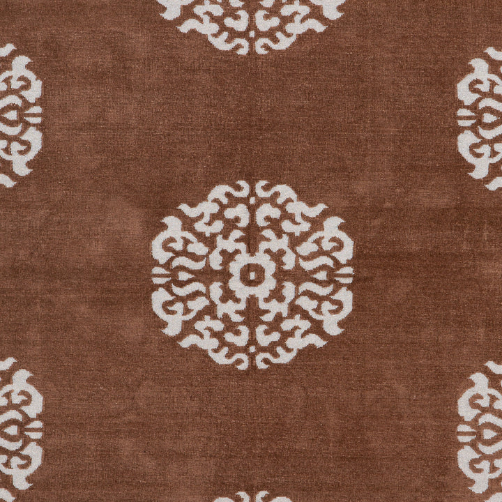 Brown Medallion Flatweave Chenille Rug - 3'6" x 5'6"