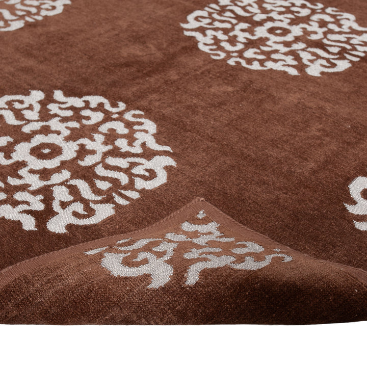 Brown Medallion Flatweave Chenille Rug - 3'6" x 5'6"