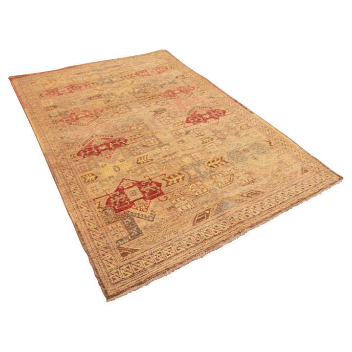 Beige Zameen Traditional Wool Rug - 5'9" x 8'4"