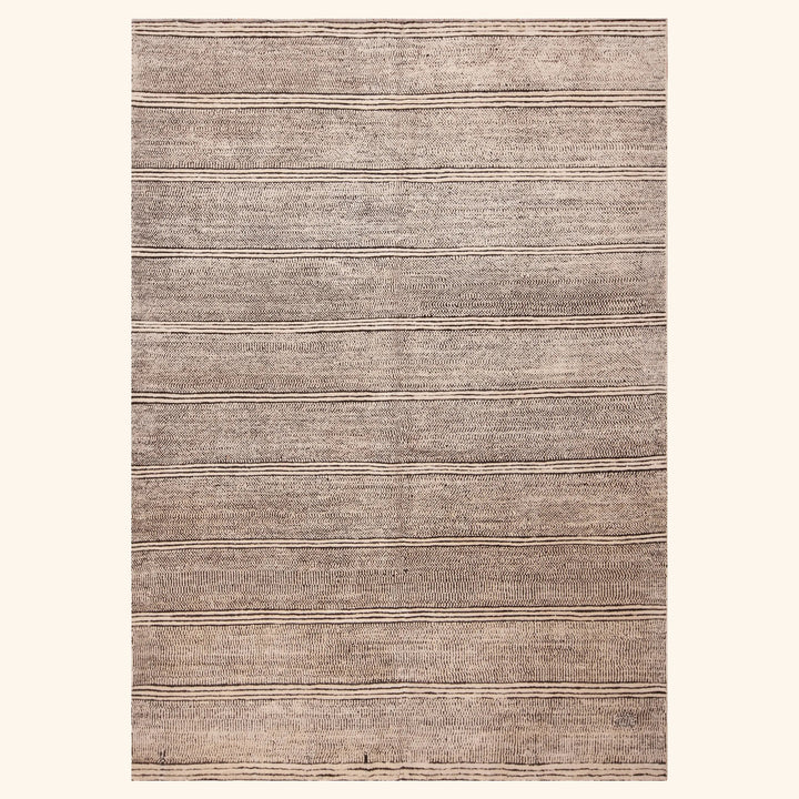 Natural Zameen Contemporary Wool Rug - 6'5" x 9'1"