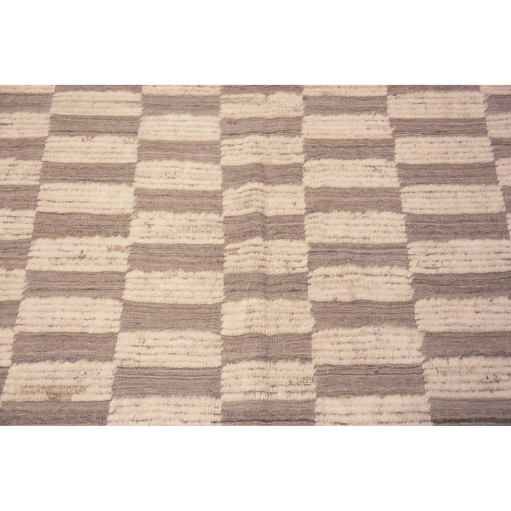Natural Zameen Contemporary Wool Rug - 6'6" x 9'6"