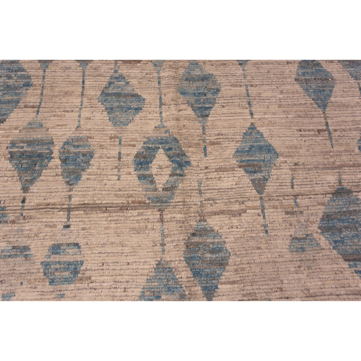 Blue & Natural Zameen Contemporary Wool Rug - 6'4" x 9'4"