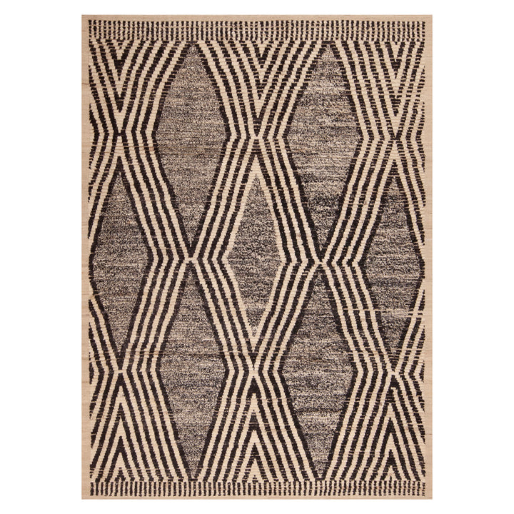 Black Zameen Traditional Wool Rug - 7'3" x 9'10"