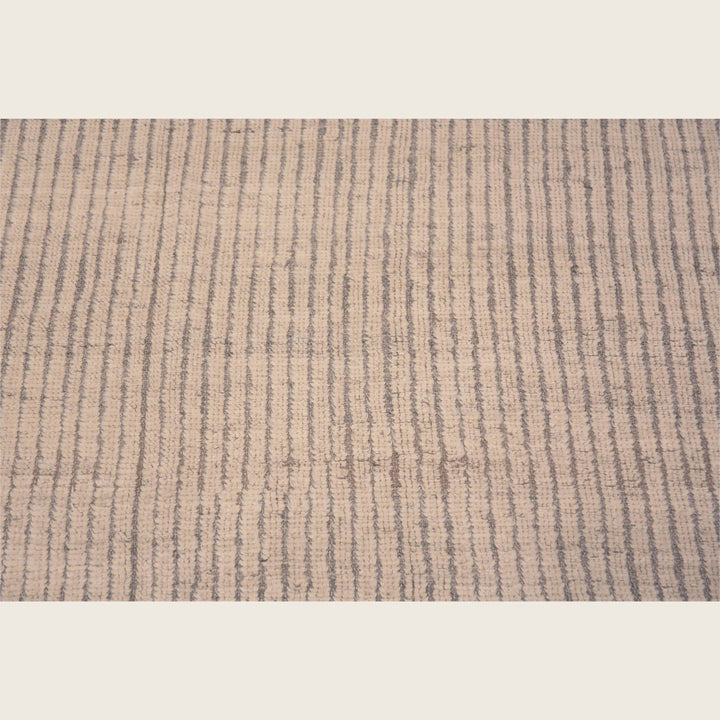 Natural Zameen Solid Wool Rug - 7'4" x 9'8"