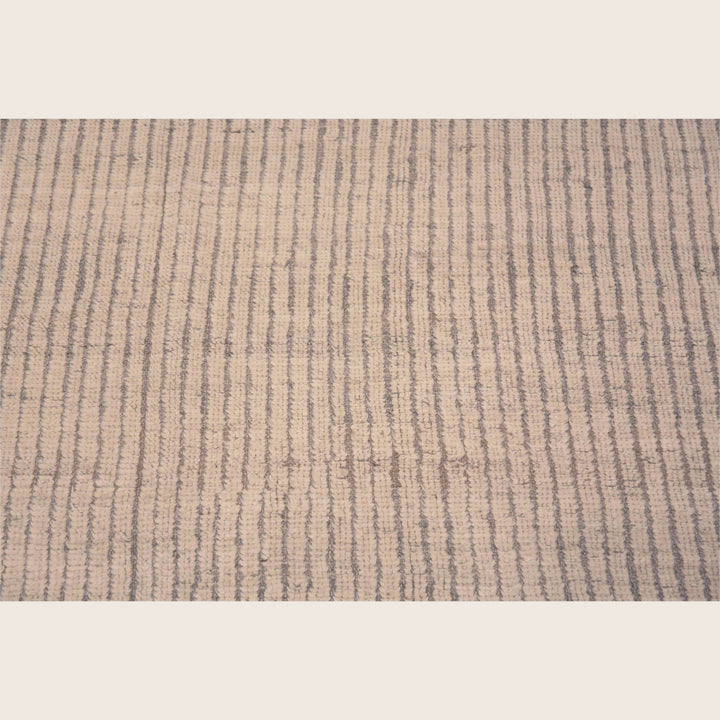 Natural Zameen Solid Wool Rug - 7'4" x 9'8"