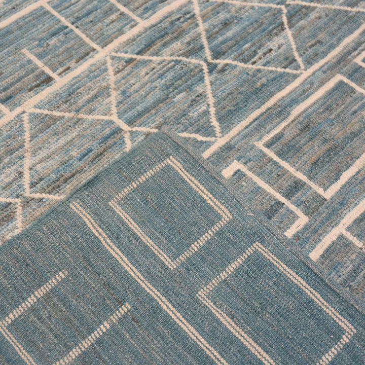 Blue Zameen Contemporary Wool Rug - 8'7" x 10'1"