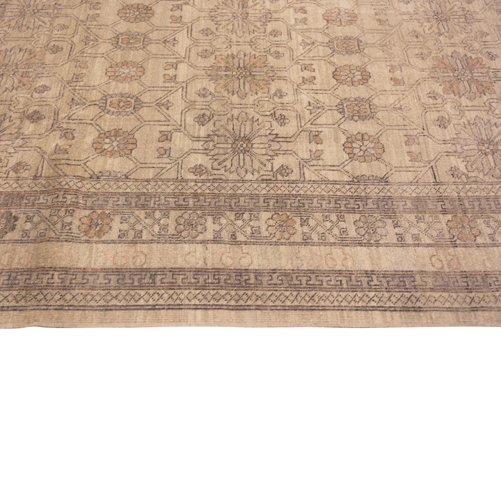 Beige Zameen Traditional Wool Rug - 8' x 9'9"