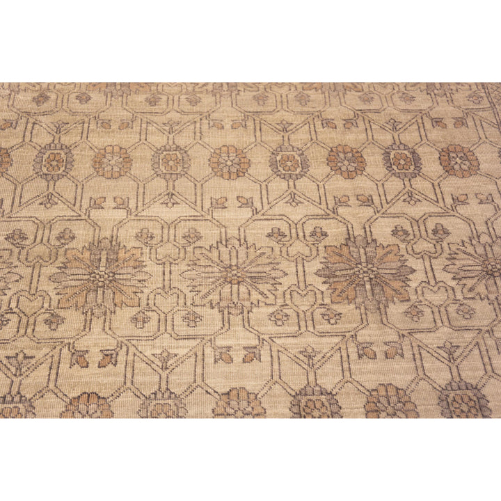 Beige Zameen Traditional Wool Rug - 8' x 9'9"