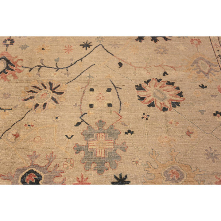 Beige Traditional Wool Rug - 8'4" x 9'5"