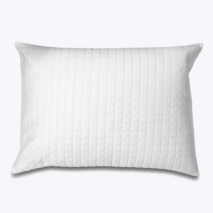 Masaccio Quilted Sham Standard / White