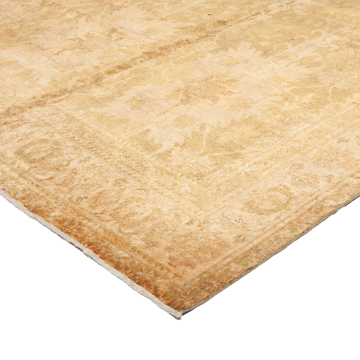 Beige Traditional Wool Rug - 7'9" x 21'1"