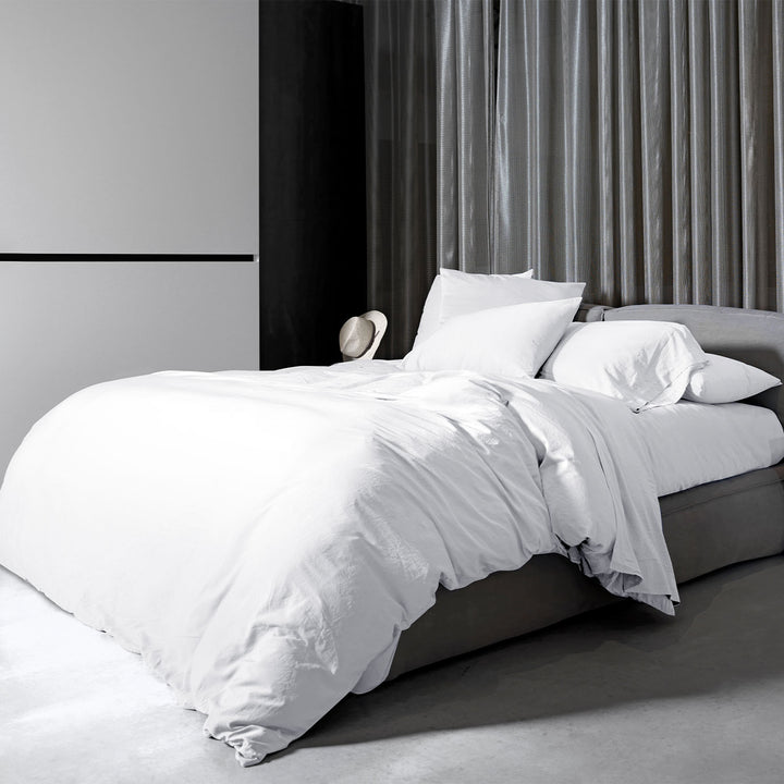 Viola Duvet & Shams Duvet Cover / King / White