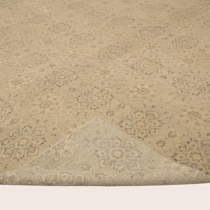 Beige Transitional Wool Rug - 15'9" x 27'3"