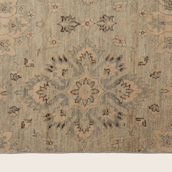 Beige Transitional Wool Rug - 15'9" x 27'3"