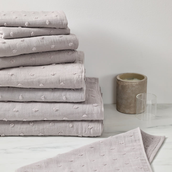 Zero Twist Dot Towels, Grey