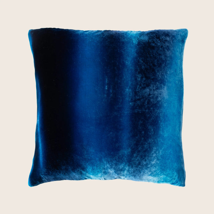 Gravity Pillow Midnight