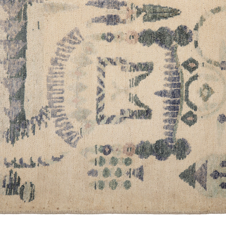 Transitional Silk Rug - 04' x 12'