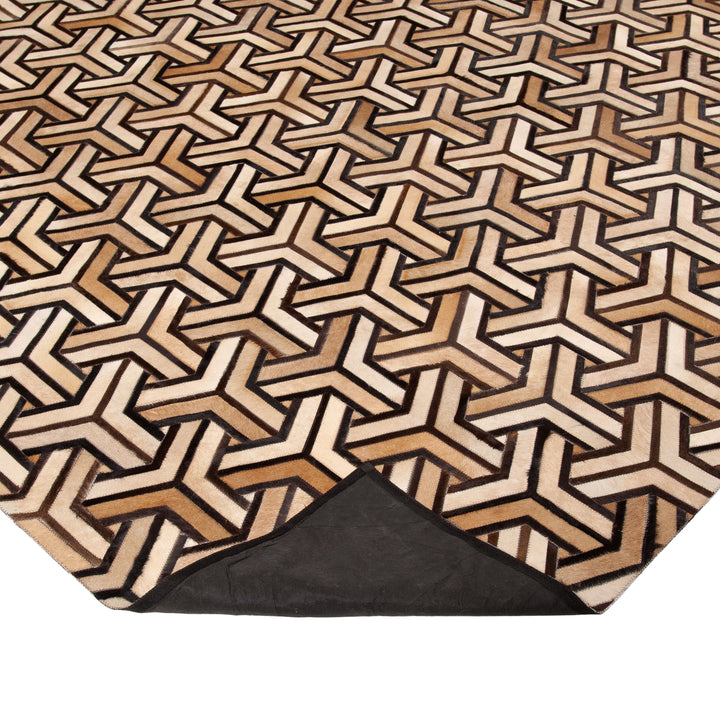 Beige Modern Cowhide Rug - 8' x 10'