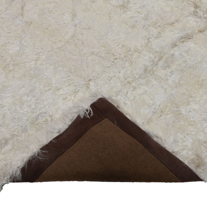 Cowhide Alpaca Rug - 10' x 14'