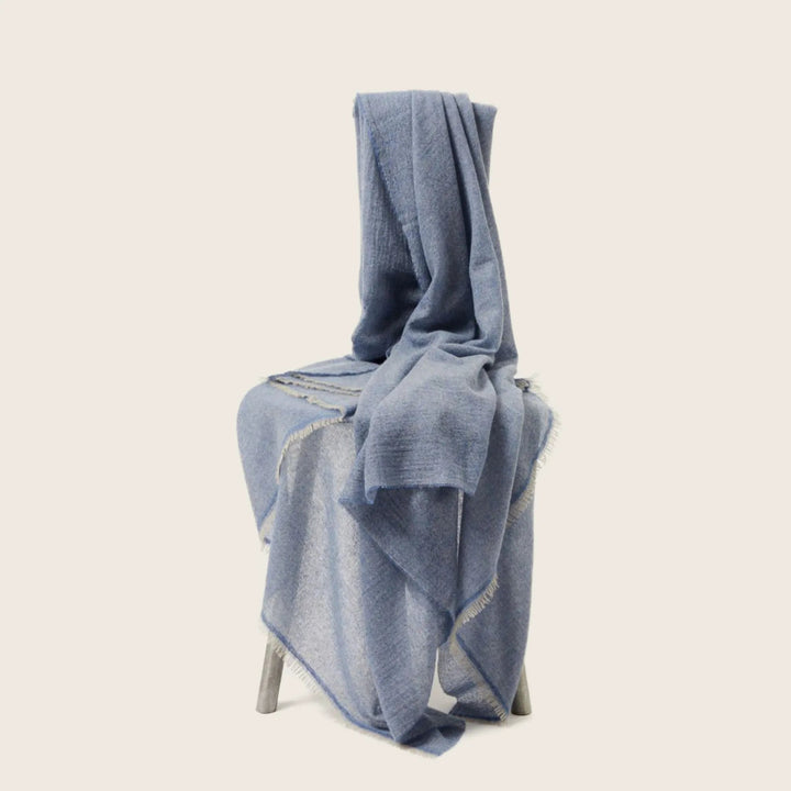 Esra Throw 57"X78" / Sky