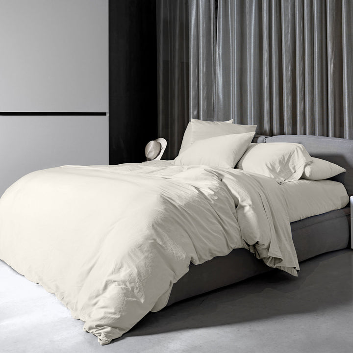 Viola Duvet & Shams Duvet Cover / King / Ivory