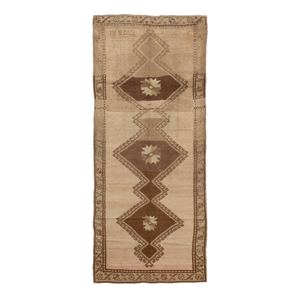 Brown Traditional Wool Runner - 3'11" x 9'6"