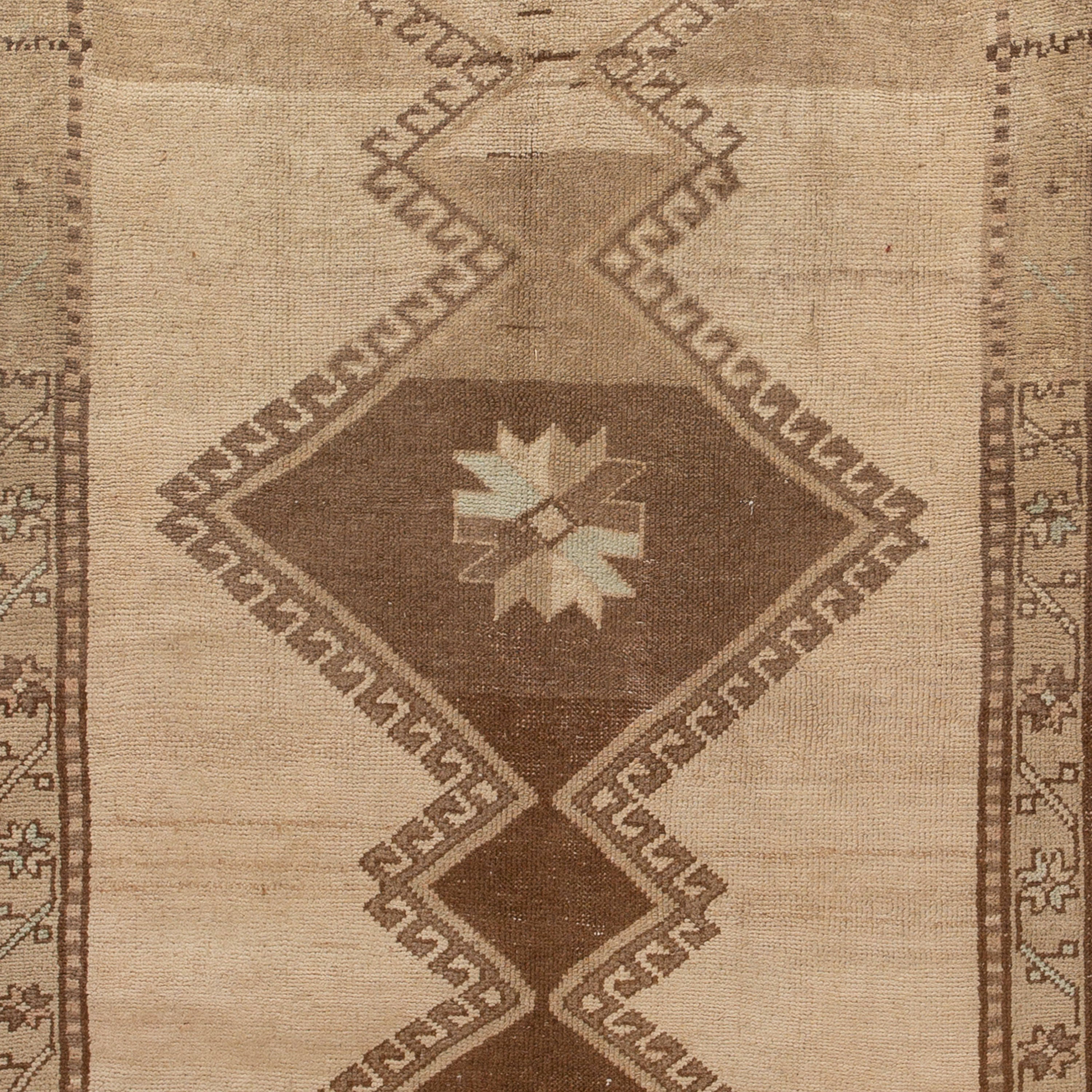 Brown Traditional Wool Runner - 3'11" x 9'6"