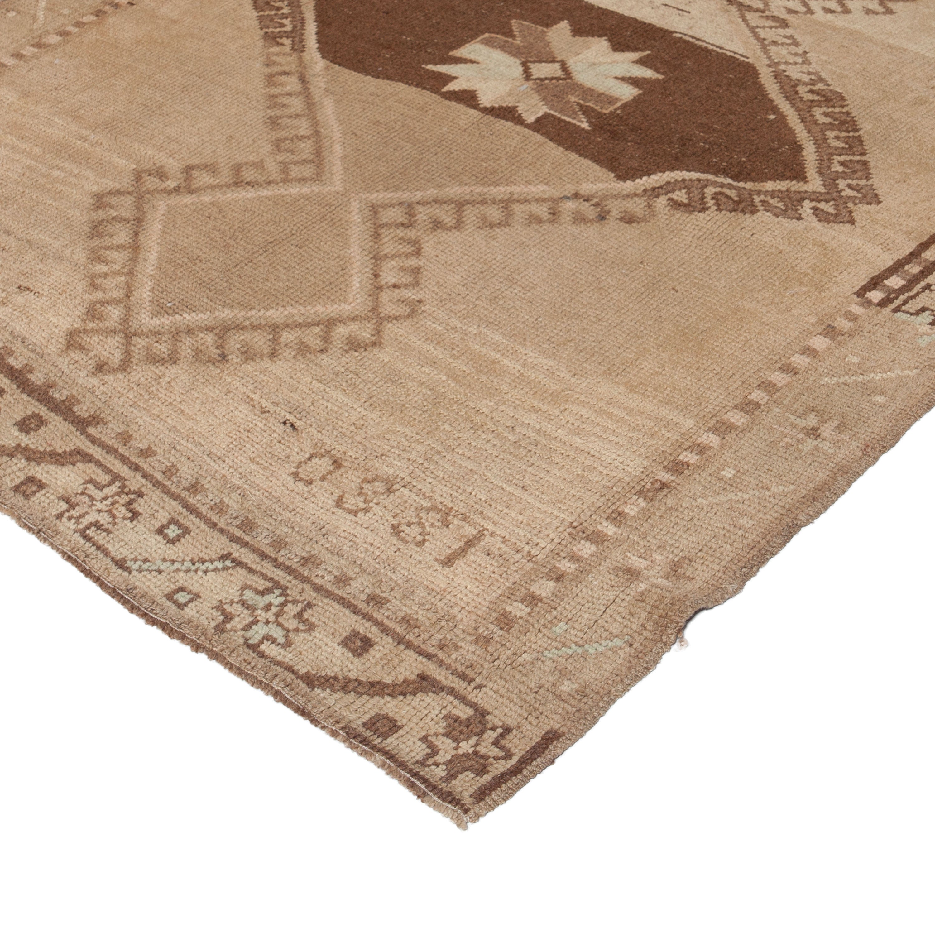 Brown Traditional Wool Runner - 3'11" x 9'6"