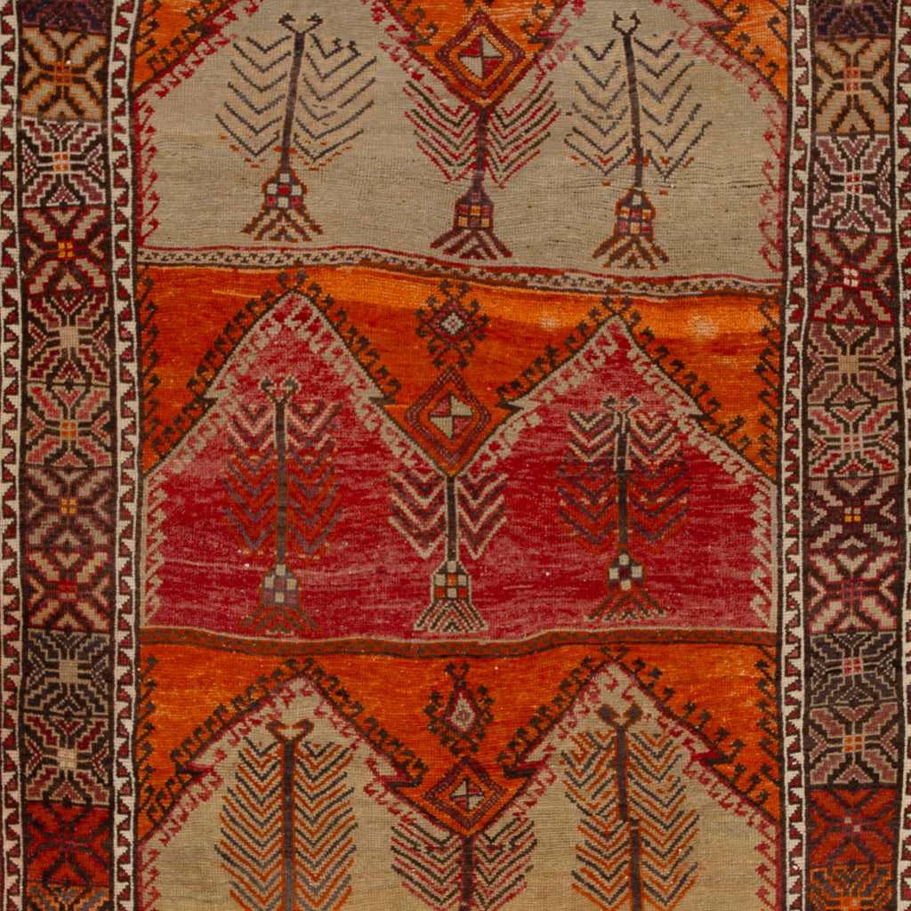 Red Traditional Wool Rug - 5'7" x 12'9"