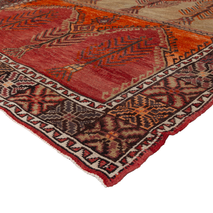 Red Traditional Wool Rug - 5'7" x 12'9"