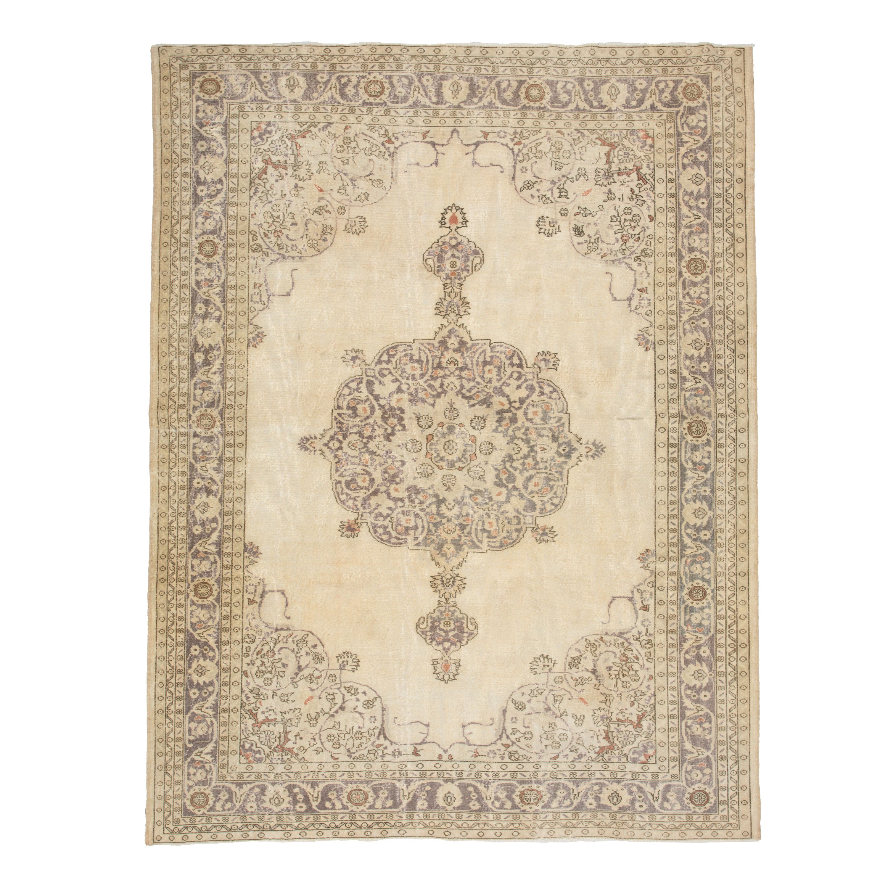 Traditional Wool Rug - 09'05" x 12'02"