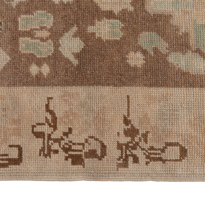 Brown Vintage Traditional Wool Rug - 4'9" x 8'6"