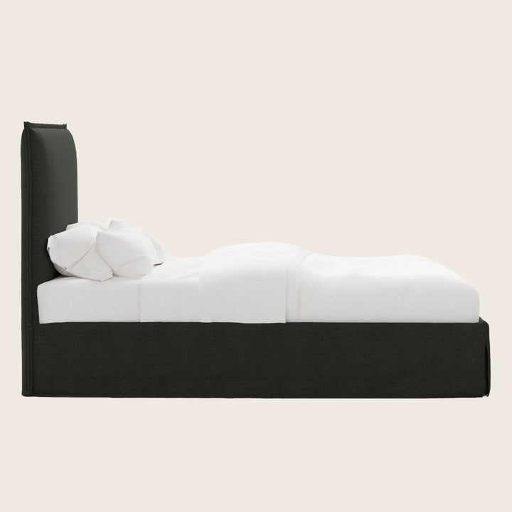 Winnie Slipped Platform Bed